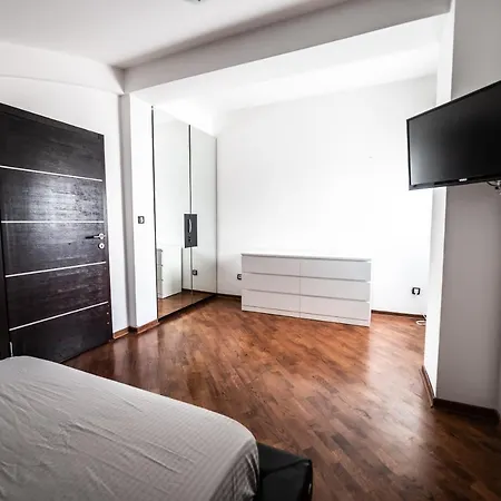 Apartment Vracar Historical Suites
