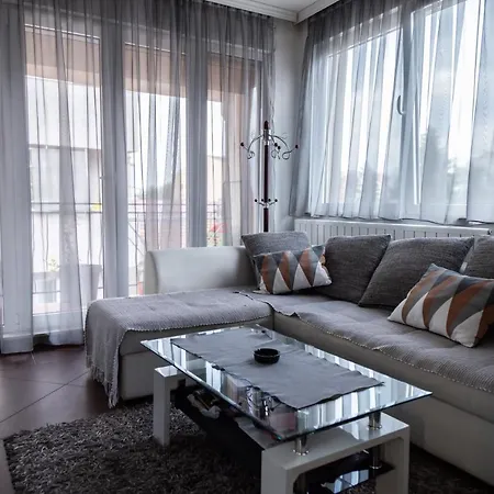 Apartment Vracar Historical Suites Belgrade