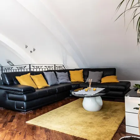 Vracar Historical Suites